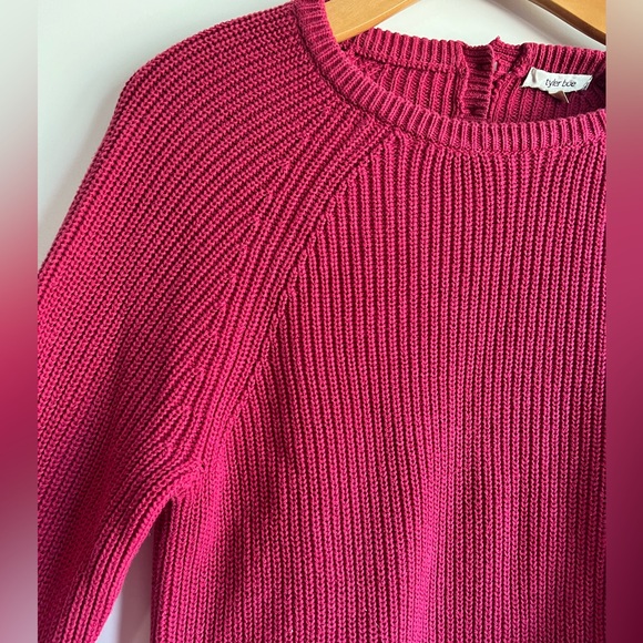 Tyler Boe raspberry sweater small with back button detail ($148) - Picture 2 of 4